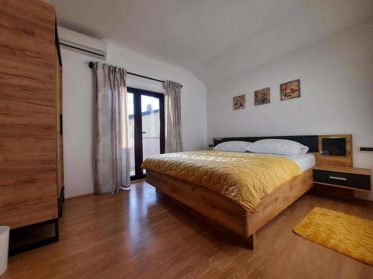Apartman Sofia Poreč Exterior foto
